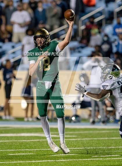 Thumbnail 1 in Cardinal Gibbons vs. Grimsley (1 of 2 - NCHSAA 4A Final - the Game) photogallery.