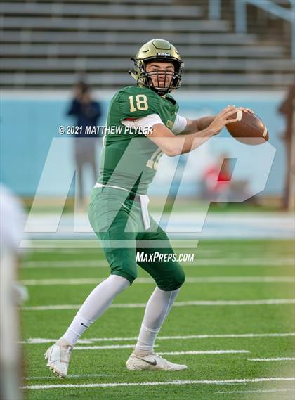 Thumbnail 3 in Cardinal Gibbons vs. Grimsley (1 of 2 - NCHSAA 4A Final - the Game) photogallery.