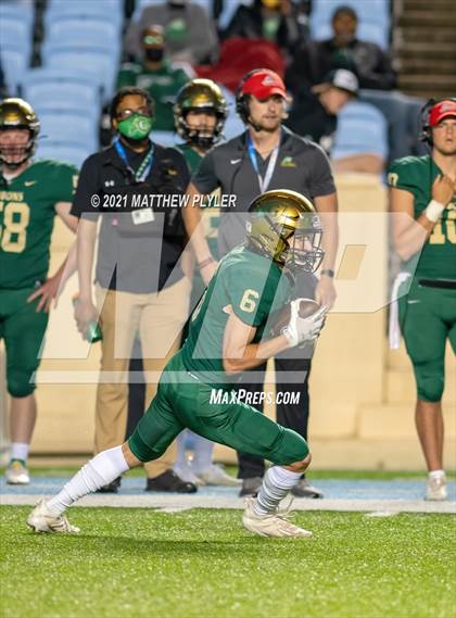 Thumbnail 1 in Cardinal Gibbons vs. Grimsley (1 of 2 - NCHSAA 4A Final - the Game) photogallery.