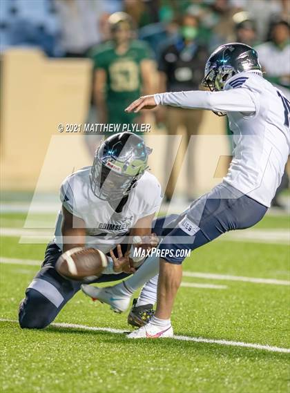 Thumbnail 1 in Cardinal Gibbons vs. Grimsley (1 of 2 - NCHSAA 4A Final - the Game) photogallery.