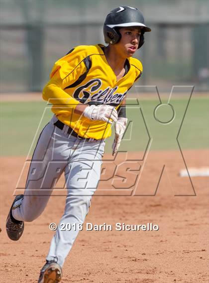 Thumbnail 1 in Gilbert vs. Bartlesville (Bob Everett Baseball Classic) photogallery.