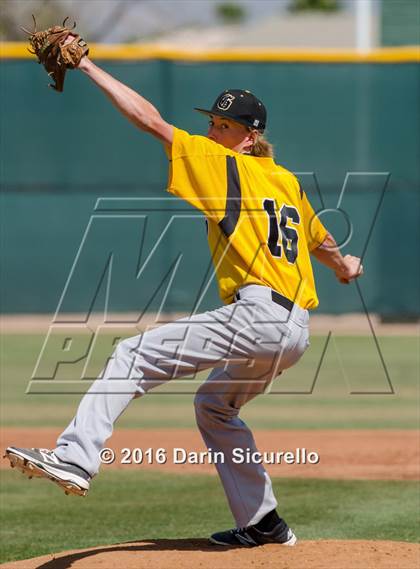 Thumbnail 1 in Gilbert vs. Bartlesville (Bob Everett Baseball Classic) photogallery.