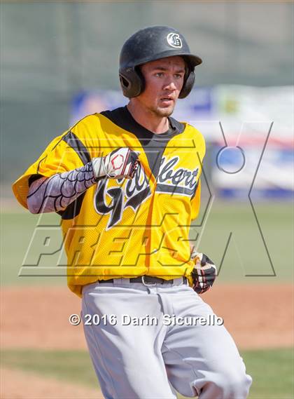 Thumbnail 3 in Gilbert vs. Bartlesville (Bob Everett Baseball Classic) photogallery.