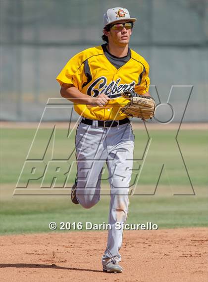 Thumbnail 1 in Gilbert vs. Bartlesville (Bob Everett Baseball Classic) photogallery.