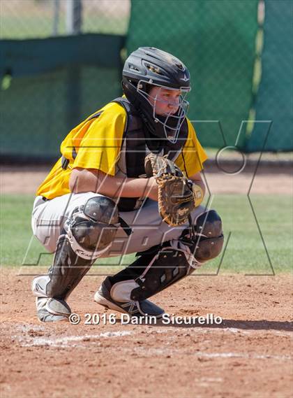 Thumbnail 2 in Gilbert vs. Bartlesville (Bob Everett Baseball Classic) photogallery.
