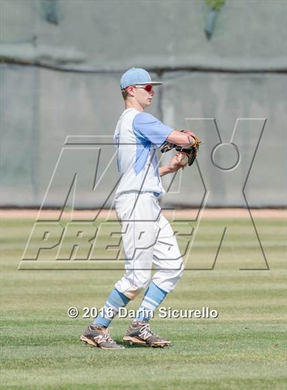 Thumbnail 2 in Gilbert vs. Bartlesville (Bob Everett Baseball Classic) photogallery.
