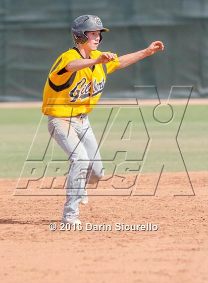Thumbnail 2 in Gilbert vs. Bartlesville (Bob Everett Baseball Classic) photogallery.