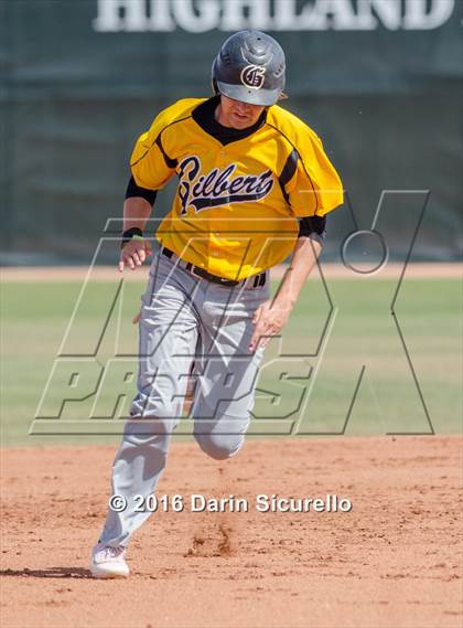 Thumbnail 2 in Gilbert vs. Bartlesville (Bob Everett Baseball Classic) photogallery.