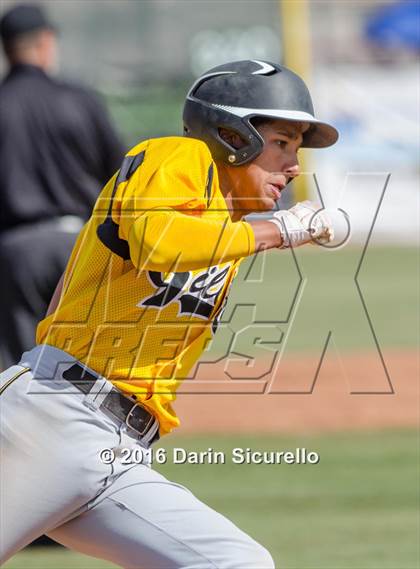 Thumbnail 3 in Gilbert vs. Bartlesville (Bob Everett Baseball Classic) photogallery.