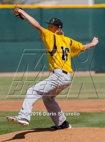 Thumbnail 2 in Gilbert vs. Bartlesville (Bob Everett Baseball Classic) photogallery.