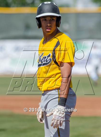 Thumbnail 3 in Gilbert vs. Bartlesville (Bob Everett Baseball Classic) photogallery.