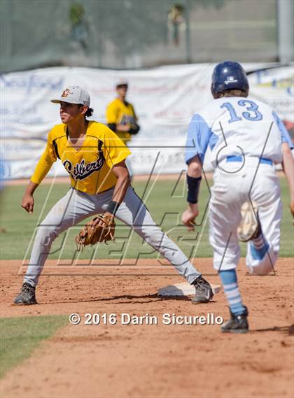 Thumbnail 3 in Gilbert vs. Bartlesville (Bob Everett Baseball Classic) photogallery.