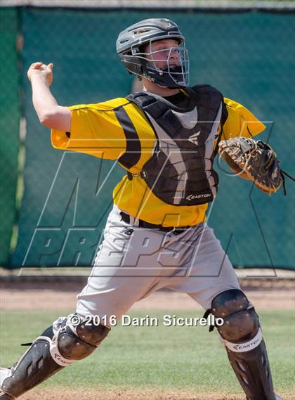 Thumbnail 3 in Gilbert vs. Bartlesville (Bob Everett Baseball Classic) photogallery.