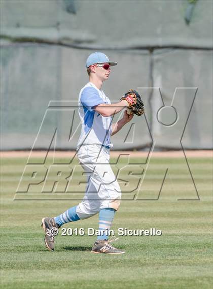 Thumbnail 1 in Gilbert vs. Bartlesville (Bob Everett Baseball Classic) photogallery.