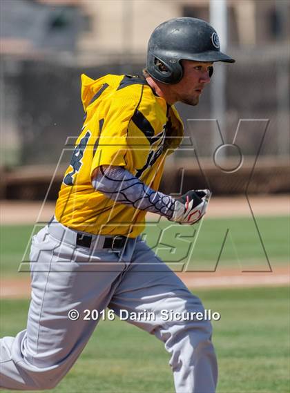 Thumbnail 3 in Gilbert vs. Bartlesville (Bob Everett Baseball Classic) photogallery.