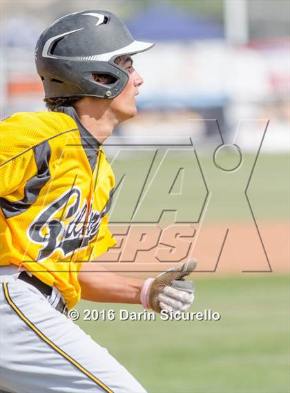 Thumbnail 3 in Gilbert vs. Bartlesville (Bob Everett Baseball Classic) photogallery.