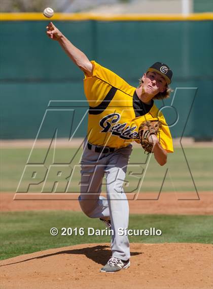 Thumbnail 3 in Gilbert vs. Bartlesville (Bob Everett Baseball Classic) photogallery.