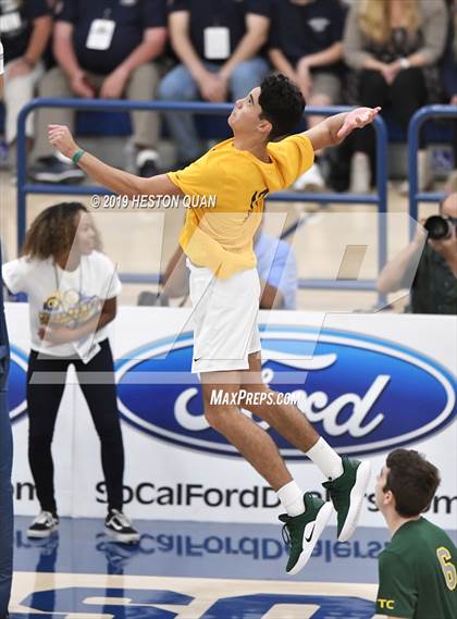 Thumbnail 2 in Newport Harbor vs. Mira Costa (CIF-SS D1 Final) photogallery.