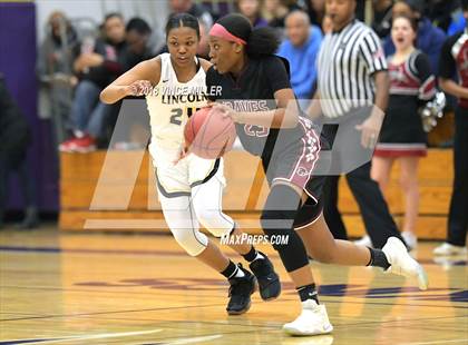 Thumbnail 2 in Bethel vs. Lincoln (WIAA 3A Regionals) photogallery.