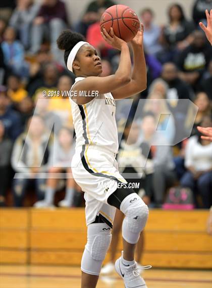 Thumbnail 3 in Bethel vs. Lincoln (WIAA 3A Regionals) photogallery.