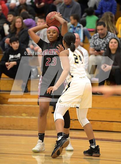 Thumbnail 1 in Bethel vs. Lincoln (WIAA 3A Regionals) photogallery.