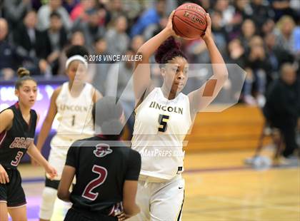 Thumbnail 3 in Bethel vs. Lincoln (WIAA 3A Regionals) photogallery.