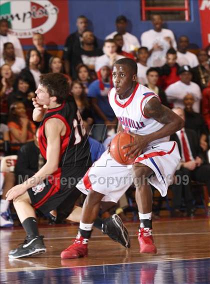 Thumbnail 2 in Cedar Hill vs Duncanville (Dallas Basketball Classic) photogallery.