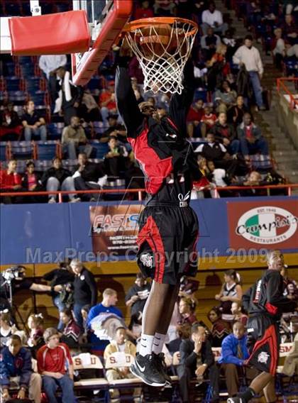 Thumbnail 3 in Cedar Hill vs Duncanville (Dallas Basketball Classic) photogallery.