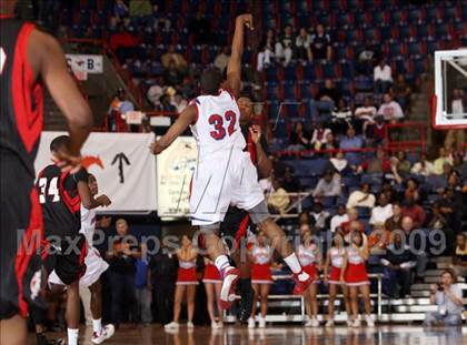 Thumbnail 2 in Cedar Hill vs Duncanville (Dallas Basketball Classic) photogallery.