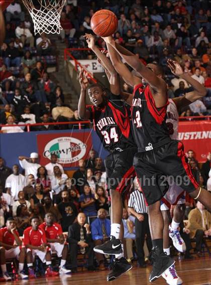Thumbnail 3 in Cedar Hill vs Duncanville (Dallas Basketball Classic) photogallery.