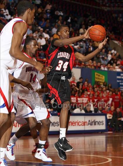 Thumbnail 2 in Cedar Hill vs Duncanville (Dallas Basketball Classic) photogallery.