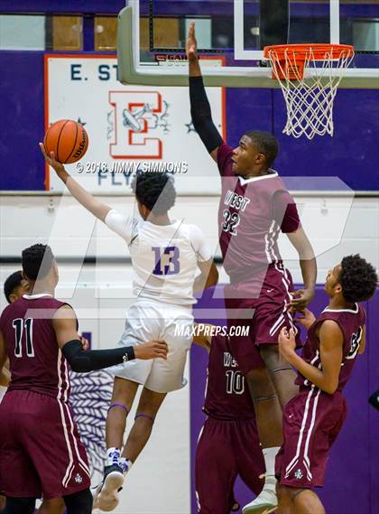 Thumbnail 3 in Belleville West @ Collinsville photogallery.