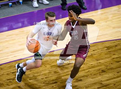 Thumbnail 1 in Belleville West @ Collinsville photogallery.