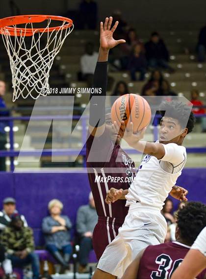 Thumbnail 3 in Belleville West @ Collinsville photogallery.