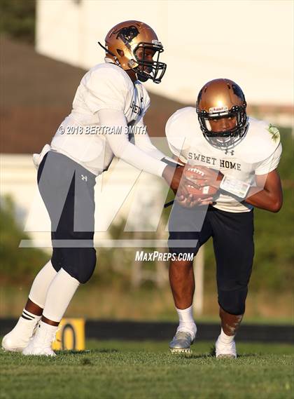 Thumbnail 3 in Sweet Home @ West Seneca West photogallery.