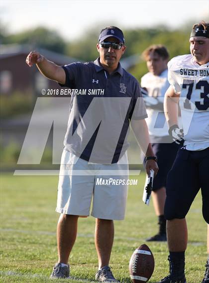 Thumbnail 1 in Sweet Home @ West Seneca West photogallery.