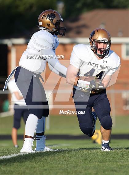 Thumbnail 2 in Sweet Home @ West Seneca West photogallery.