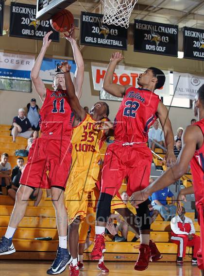 Thumbnail 3 in Milton vs. Yates (City of Palms Classic) photogallery.