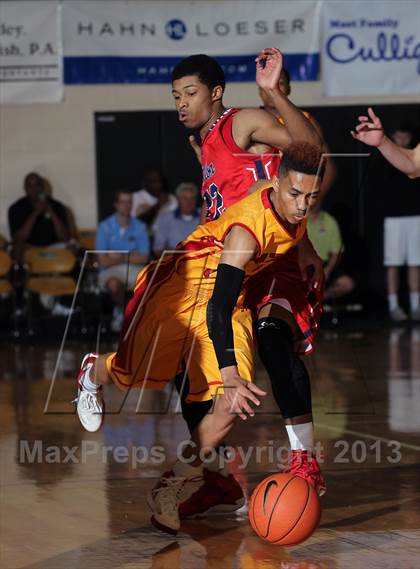 Thumbnail 2 in Milton vs. Yates (City of Palms Classic) photogallery.