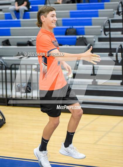 Thumbnail 2 in Mesquite vs Thunderbird (AIA 4A Conference Play-In) photogallery.