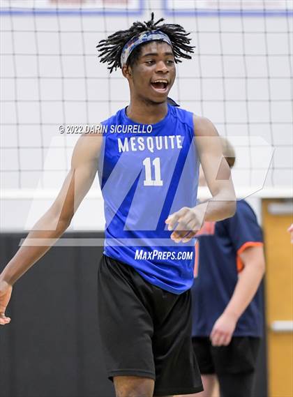 Thumbnail 1 in Mesquite vs Thunderbird (AIA 4A Conference Play-In) photogallery.
