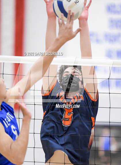 Thumbnail 3 in Mesquite vs Thunderbird (AIA 4A Conference Play-In) photogallery.