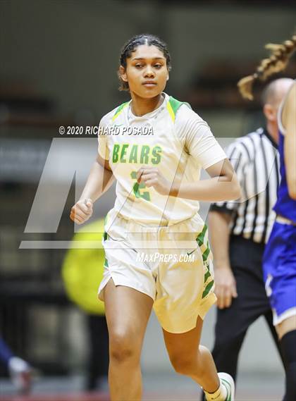 Thumbnail 3 in Caruthers vs. Sierra Pacific (CIF Central Section Division 4 Championship) photogallery.