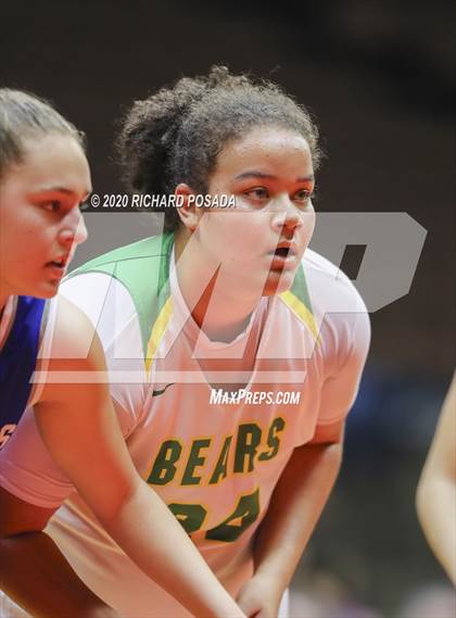 Thumbnail 2 in Caruthers vs. Sierra Pacific (CIF Central Section Division 4 Championship) photogallery.