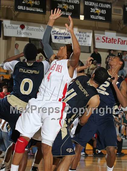 Thumbnail 1 in Mater Dei vs. Grace Prep (City of Palms Classic) photogallery.