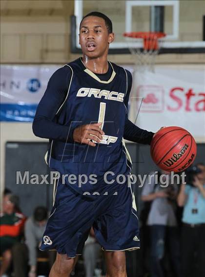Thumbnail 1 in Mater Dei vs. Grace Prep (City of Palms Classic) photogallery.