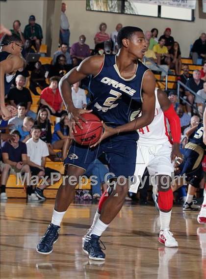 Thumbnail 3 in Mater Dei vs. Grace Prep (City of Palms Classic) photogallery.