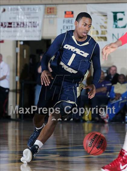 Thumbnail 3 in Mater Dei vs. Grace Prep (City of Palms Classic) photogallery.