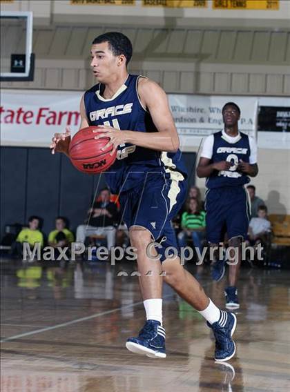 Thumbnail 1 in Mater Dei vs. Grace Prep (City of Palms Classic) photogallery.