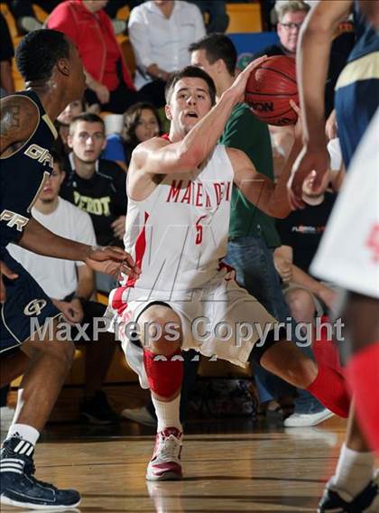 Thumbnail 3 in Mater Dei vs. Grace Prep (City of Palms Classic) photogallery.